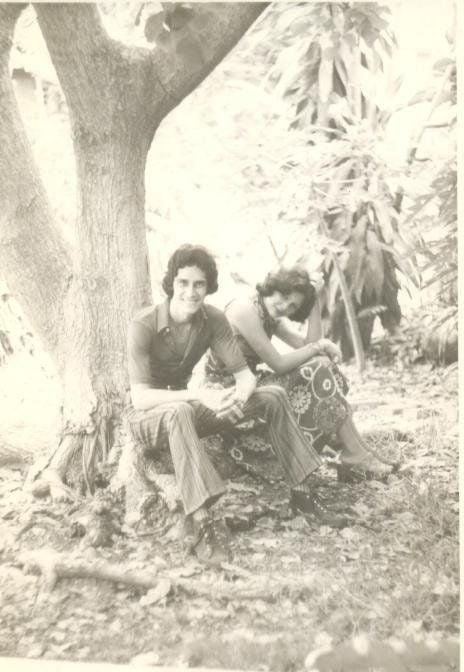 02.Pepino con su novia Baby, 1972 / Imagen tomada de Facebook.